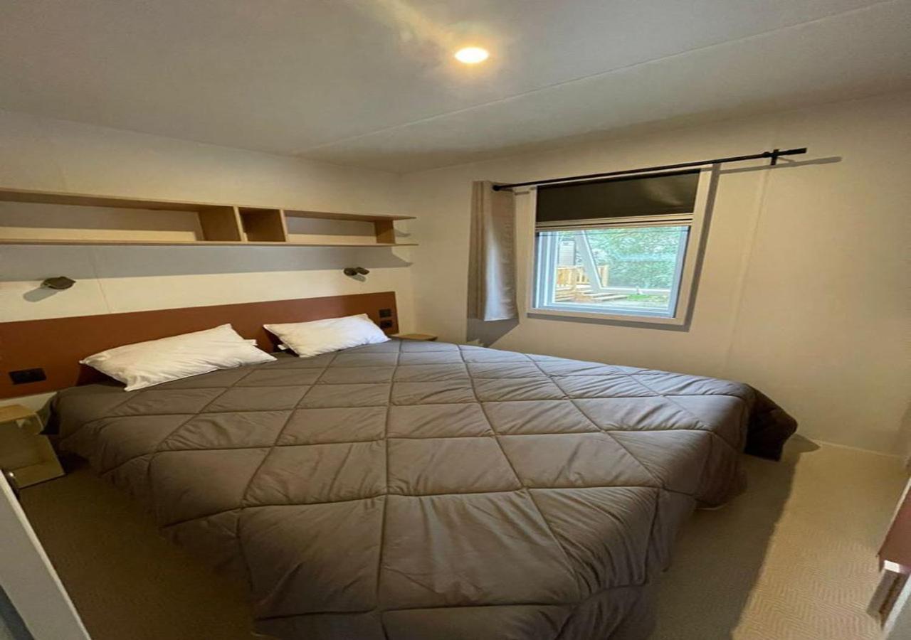 فندق Charmant Dans Camping 5 Etoiles-Lac بيسكاروس المظهر الخارجي الصورة